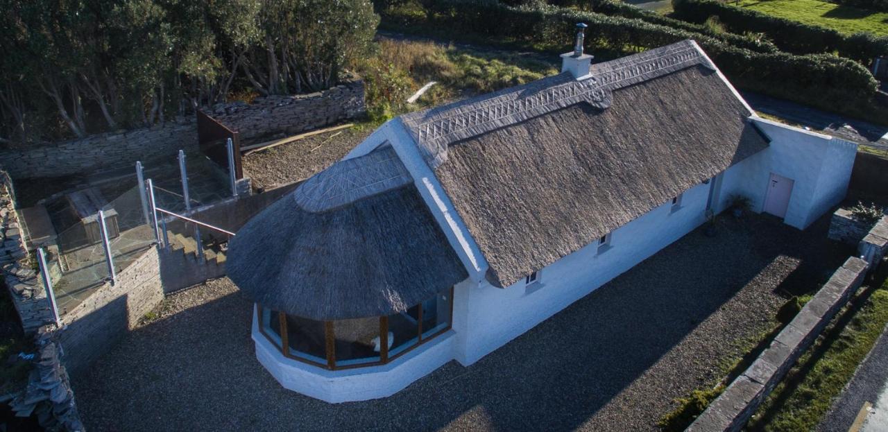 Storytellers Cottage Ballycotteen Εξωτερικό φωτογραφία